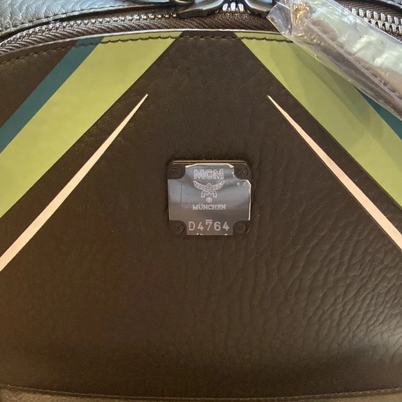 MCM Stark Medium Black Backpack NWT - Picture 7 of 16